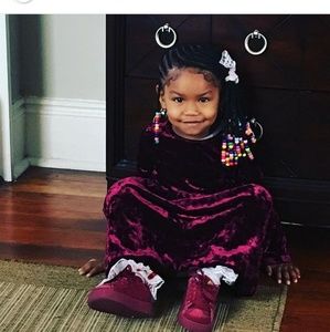 Meet your Posher, Shaneka